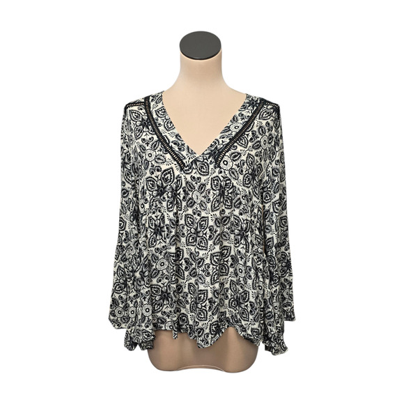 Eri + Ali Blouse Womens Medium Floral Print Bell Sleeve Boho Top Rayon - Picture 1 of 11